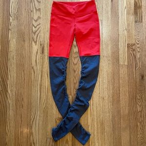 BNWOT Women’s Alo Yoga Pants